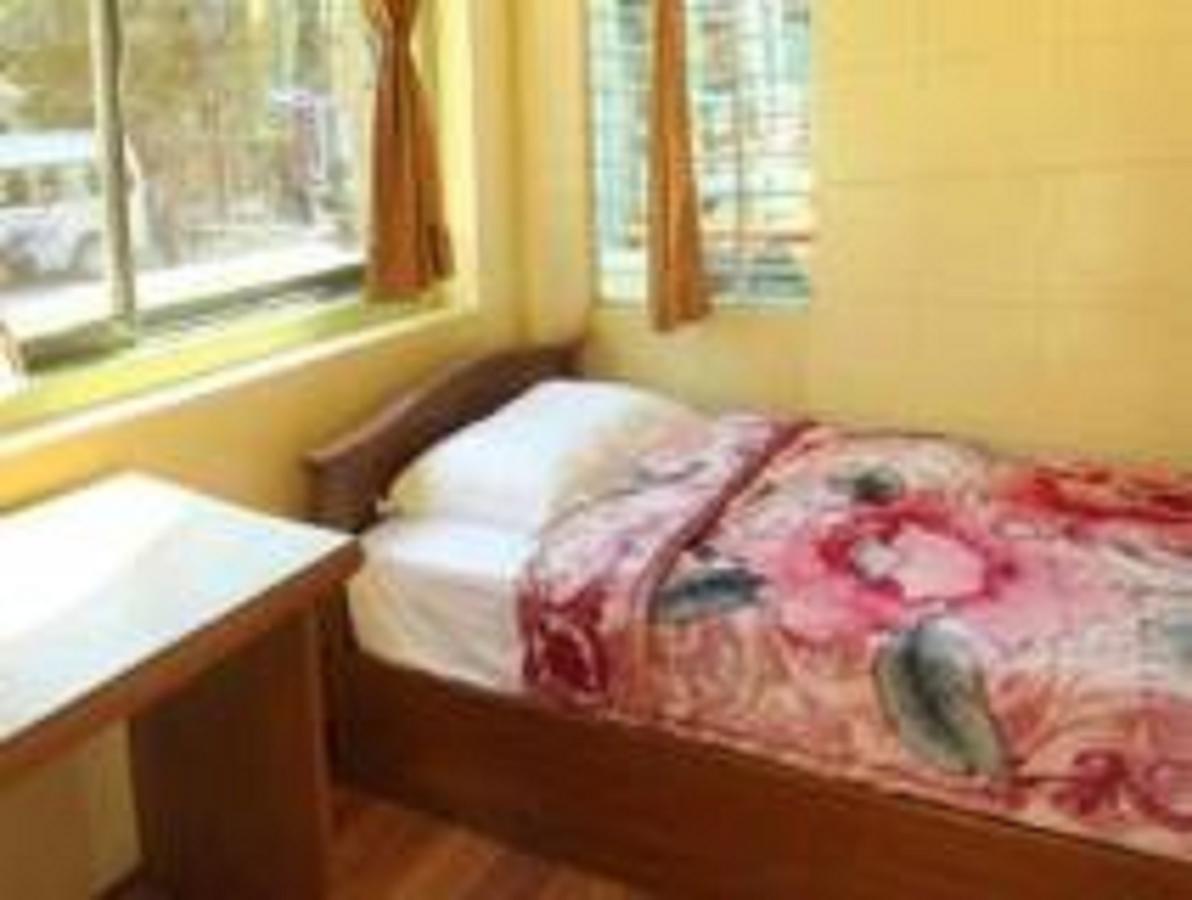 Yee Shin Guest House Hsipaw Kültér fotó