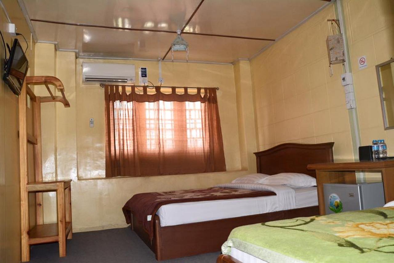 Yee Shin Guest House Hsipaw Kültér fotó