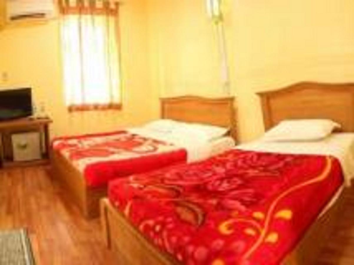 Yee Shin Guest House Hsipaw Kültér fotó