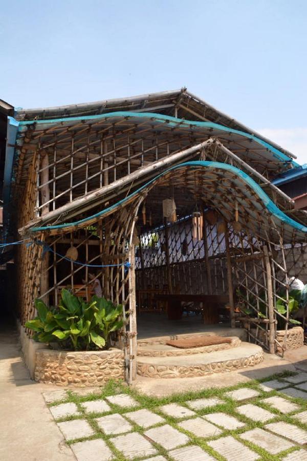 Yee Shin Guest House Hsipaw Kültér fotó